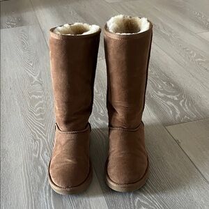 UGG Boots, size 6